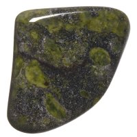 Jaspis s epidotem tromlovaný M