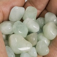 Akvamarín  zelený tromlovaný M, 250 g