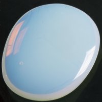 Opalit, tromlovaná placička , 46 mm