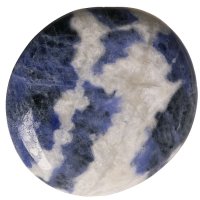 Sodalit, tromlovaná placička 49 mm